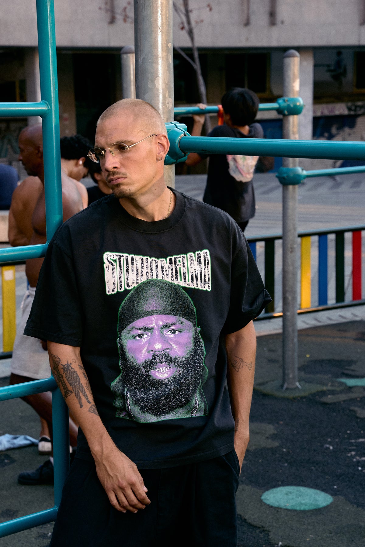 Bars Tee